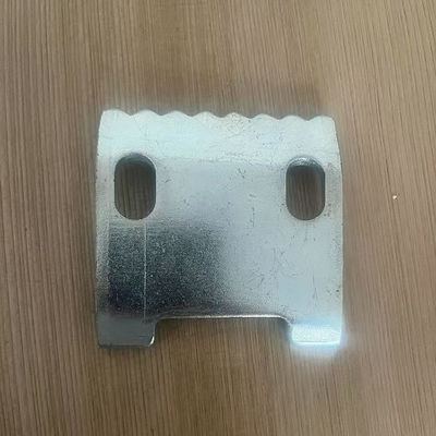 Geboulde HDG gegalvaniseerde pijp montage bracket corrosiebestendigheid voor planken