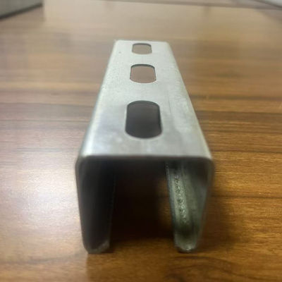 2x3 Veerkrachtige Gal Steel Solid Strut Channel Zink bedekte zware ladingen