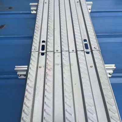 Op maat gemaakte aluminium wandelpad zonnepanelen rooster lichtgewicht