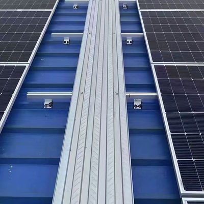 Aluminium fotovoltaïsche zonne-energie op het dak
